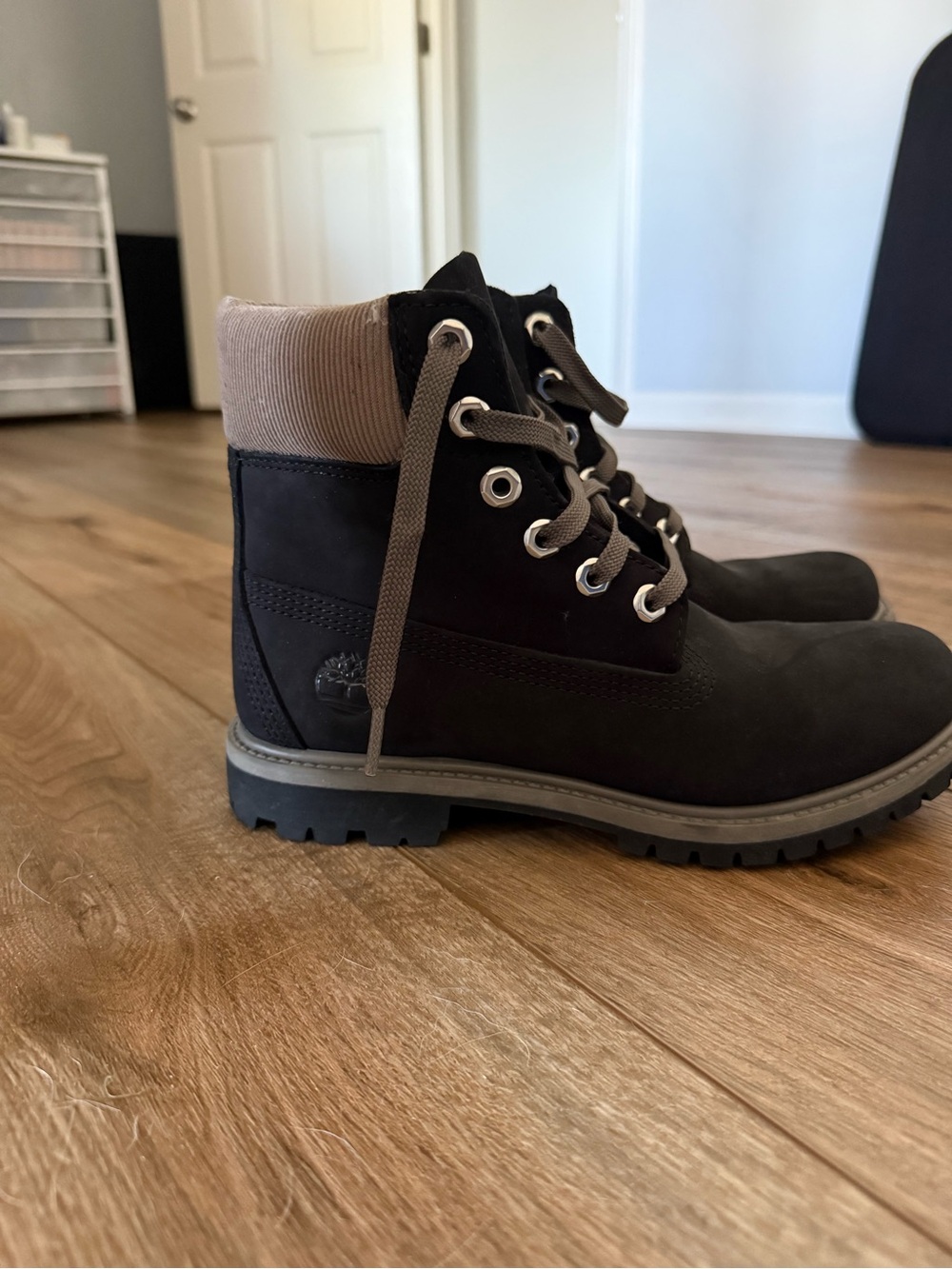 Timberland Black Boots with Tan Padded Collar